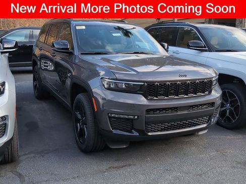 New 2025 Jeep Grand Cherokee L Limited image 1