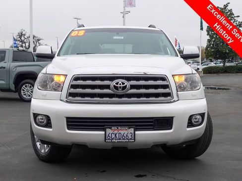 Used 2008 Toyota Sequoia Platinum image 3