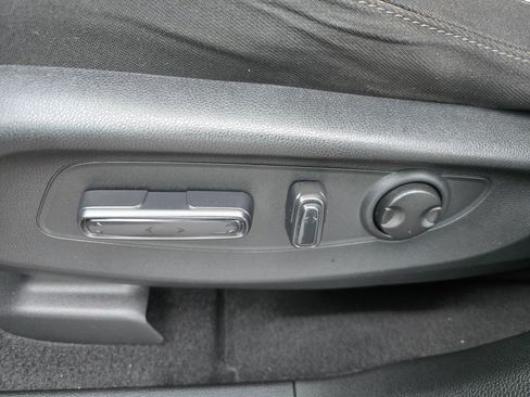 Used 2023 Honda CR-V EX image 25