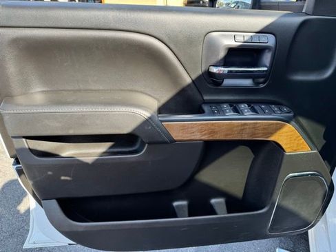 Used 2018 Chevrolet Silverado 3500 LTZ AWD/4WD image 12