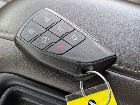 Used 2022 Chevrolet Tahoe Z71 image 30