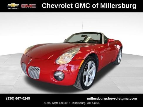 Used 2006 Pontiac Solstice Convertible w/ Premium Package RWD image 4