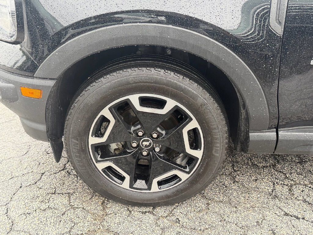 Used 2024 Ford Bronco Sport Outer Banks AWD/4WD image 19