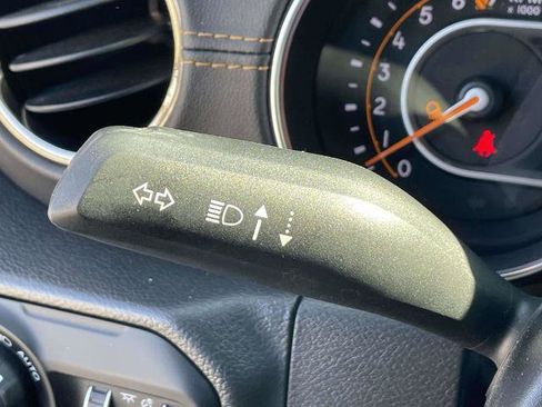 Used 2022 Jeep Gladiator Overland image 22