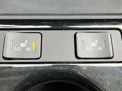 Certified 2022 Toyota Prius Prime LE image 10