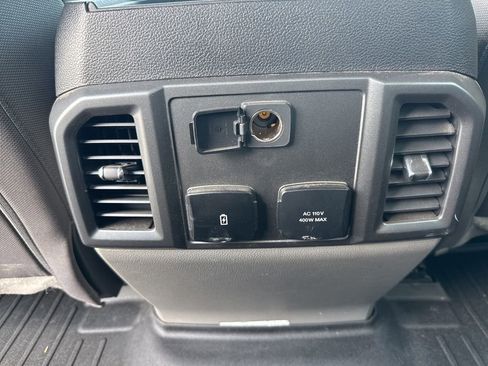 Used 2020 Ford F250 XLT w/ XLT Value Package AWD/4WD image 15