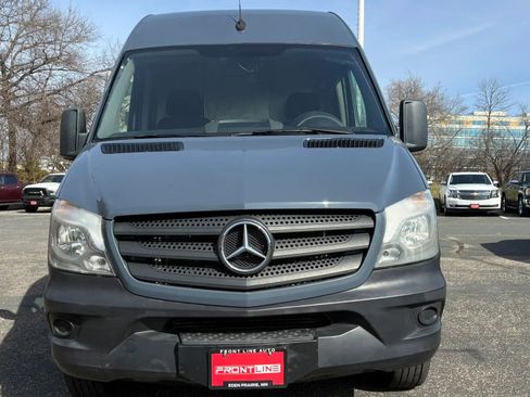 Used 2018 Mercedes-Benz Sprinter 2500 image 14