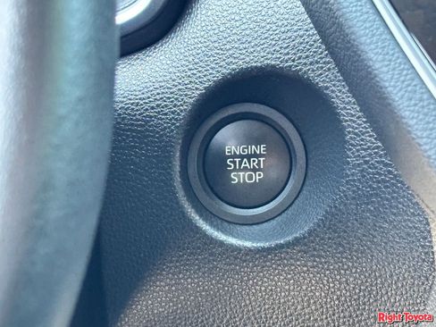 Certified 2024 Toyota Corolla Cross XLE w/ Convenience Package image 27