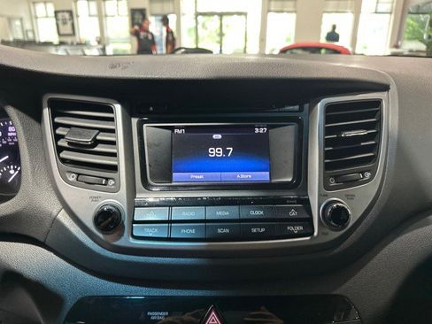 Used 2016 Hyundai Tucson SE w/ Option Group 02 AWD/4WD image 57