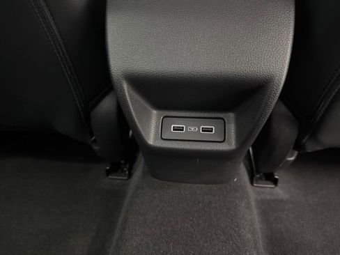 Used 2023 Honda Civic Touring image 34