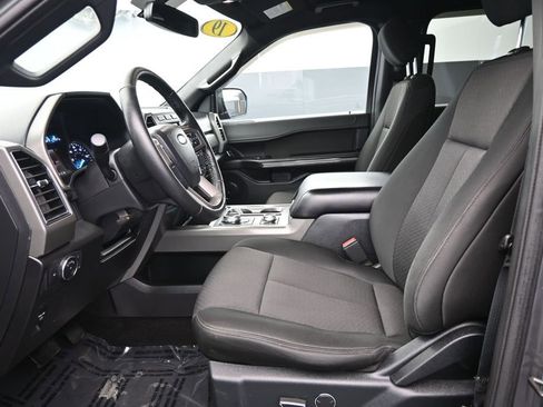 Used 2019 Ford Expedition Max XLT AWD/4WD image 17