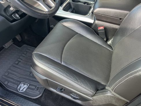 Used 2017 RAM 1500 Laramie w/ Convenience Group image 22