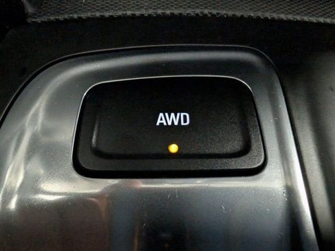 Used 2024 Chevrolet Equinox LS image 24