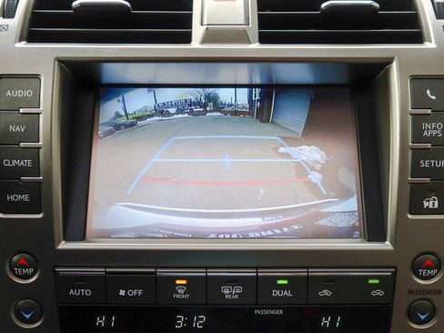 Used 2017 Lexus GX 460 w/ Navigation Package AWD/4WD image 18