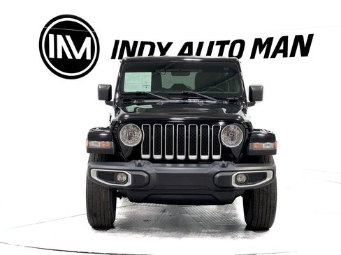 Used 2023 Jeep Wrangler Sahara w/ Cold Weather Group image 9
