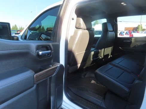 Used 2020 Chevrolet Silverado 1500 LT Trail Boss AWD/4WD image 20