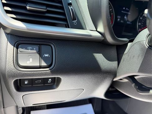 Used 2019 Kia Optima EX w/ EX Premium Package FWD image 23