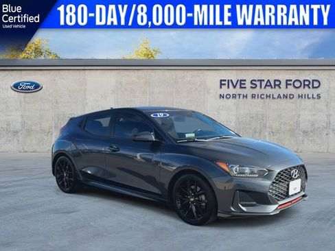 Used 2019 Hyundai Veloster Turbo R-Spec image 2