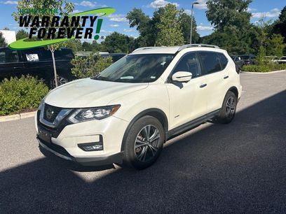 Used 2018 Nissan Rogue SL