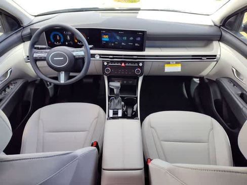 New 2026 Hyundai Tucson SEL image 12