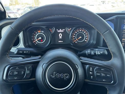 Certified 2024 Jeep Wrangler Sport S image 23