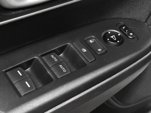 Used 2020 Honda CR-V EX image 11