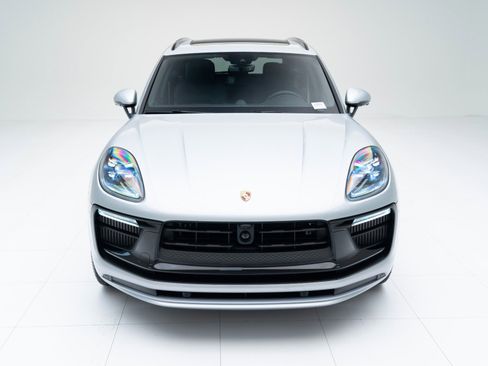 New 2026 Porsche Macan S image 6