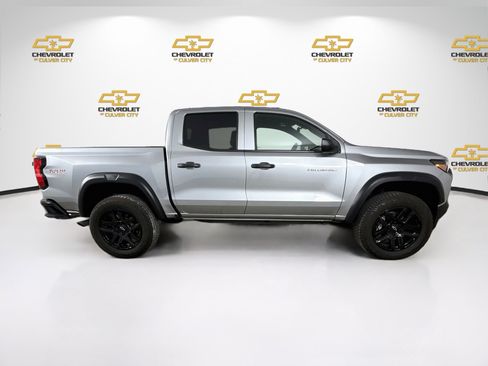 Used 2024 Chevrolet Colorado Trail Boss AWD/4WD image 9