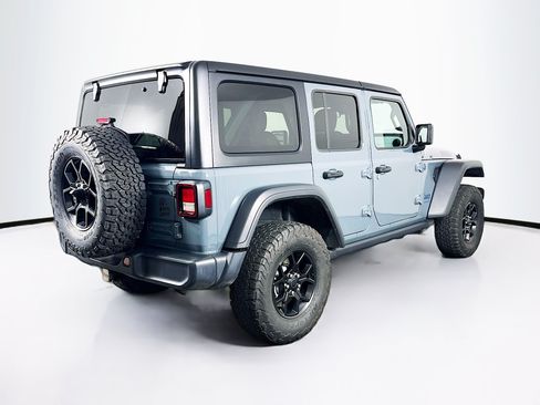 Used 2024 Jeep Wrangler Unlimited AWD/4WD image 9