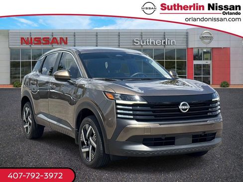Certified 2025 Nissan Kicks SV FWD image 1
