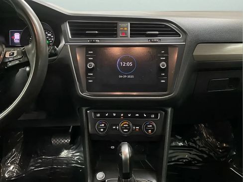 Used 2021 Volkswagen Tiguan S FWD image 14