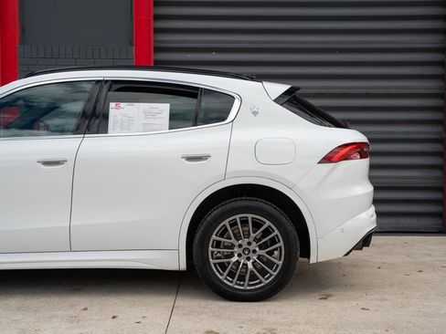 Used 2023 Maserati Grecale GT AWD/4WD image 5
