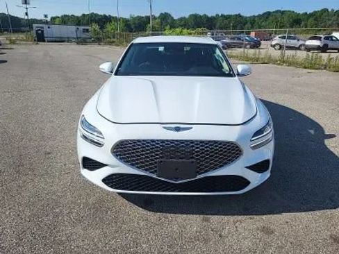 Used 2025 Genesis G70 2.5T RWD image 6