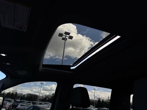 Used 2020 GMC Sierra 2500 Denali w/ Denali Ultimate Package image 19