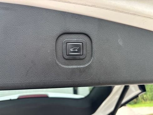 Used 2016 GMC Terrain SLT w/ Open Road Package FWD image 18