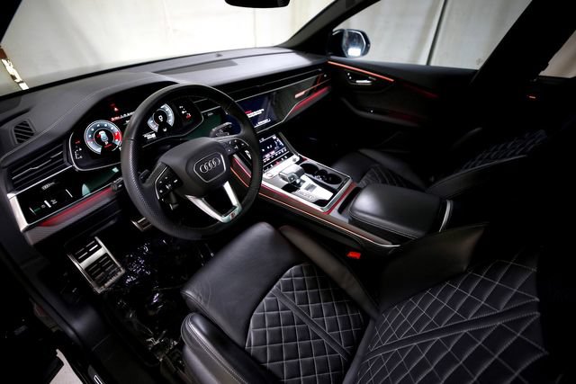 Used 2025 Audi SQ8 Premium Plus AWD/4WD image 6