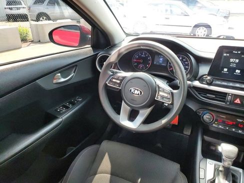 Used 2019 Kia Forte LXS image 6