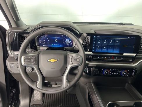 New 2026 Chevrolet Silverado 3500 LTZ w/ LTZ Premium Package image 16