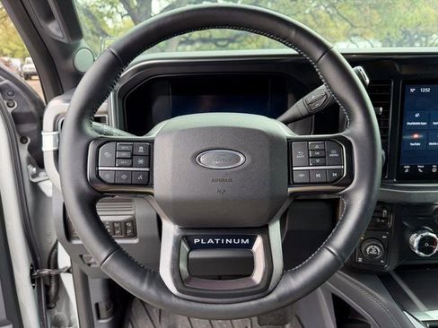 Used 2026 Ford F250 Platinum w/ Tremor Off-Road Package image 11
