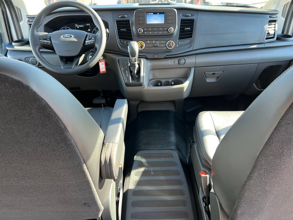 Used 2024 Ford Transit 150 Low Roof RWD image 19