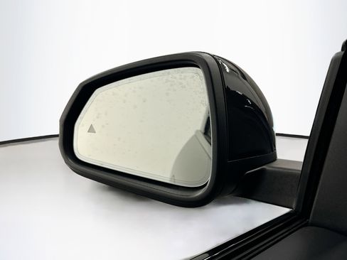 Used 2025 BMW X2 xDrive28i AWD/4WD image 16