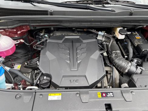 Used 2026 Kia Carnival FWD image 34