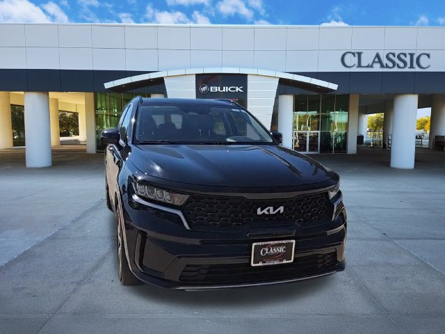 Used 2022 Kia Sorento S FWD image 2