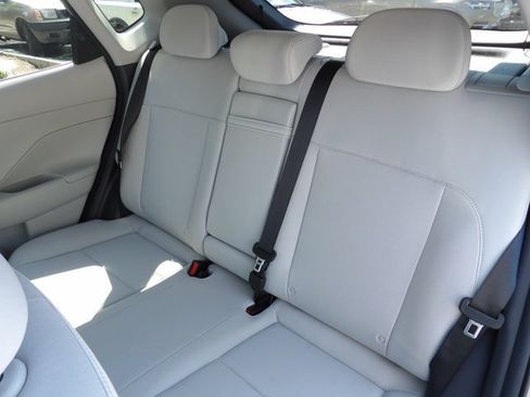 Certified 2025 Hyundai Kona SEL FWD image 24