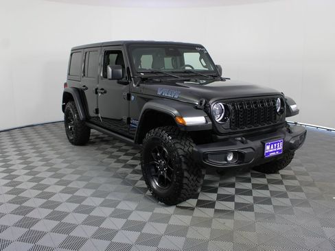 Used 2025 Jeep Wrangler Unlimited Sport S 4xe AWD/4WD image 24