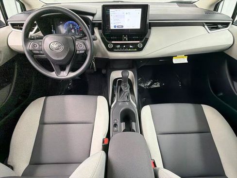Certified 2026 Toyota Corolla LE FWD image 35