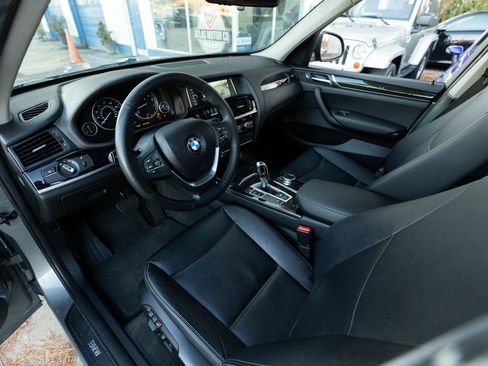 Used 2017 BMW X3 sDrive28i image 17