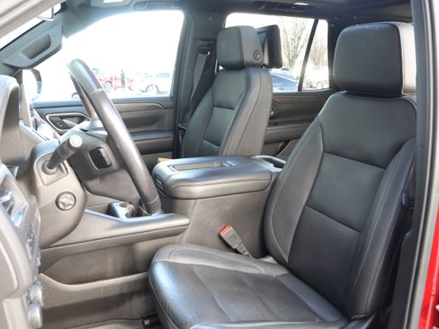 Used 2021 Chevrolet Tahoe LT w/ LT Signature Package image 33