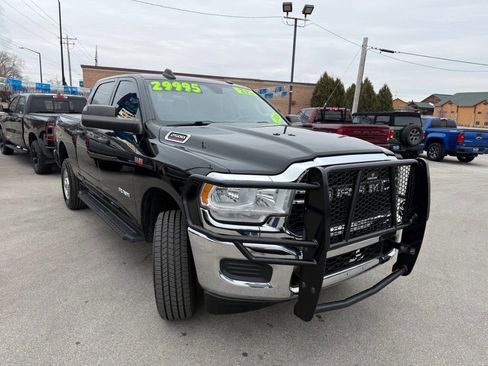 Used 2020 RAM 2500 Tradesman w/ Chrome Appearance Group image 4