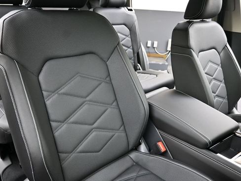 New 2026 Volkswagen Atlas SE AWD/4WD image 14